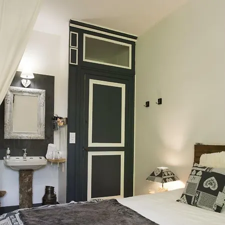 Le Baccara Hotel Arengosse