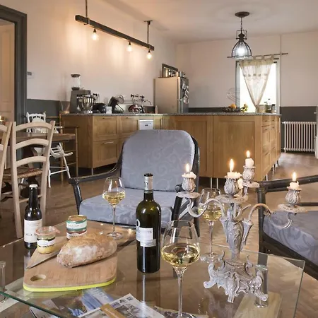 Le Baccara 3* Arengosse