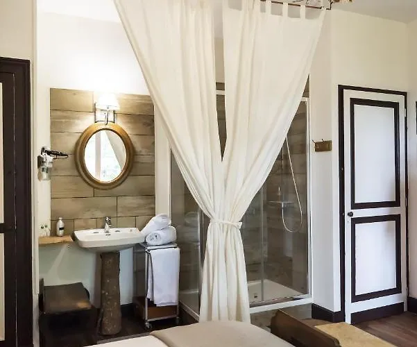 Le Baccara Arengosse