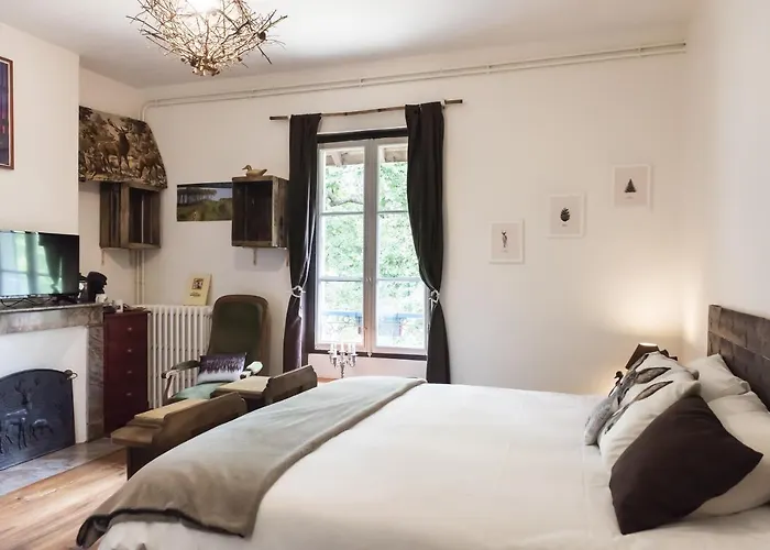 Le Baccara Arengosse