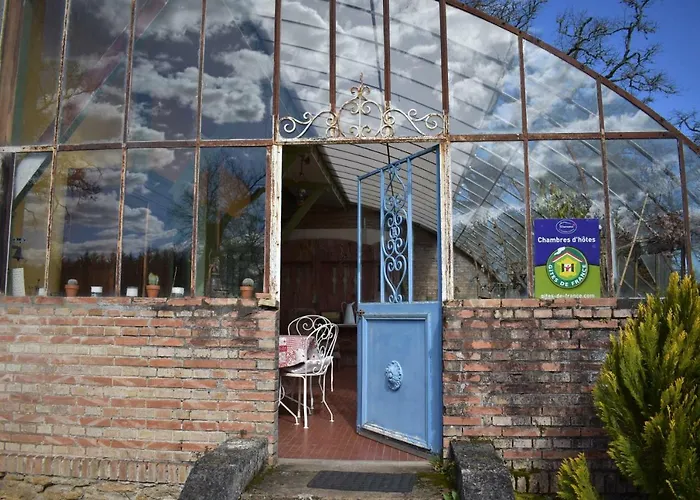 Le Baccara 3* Arengosse