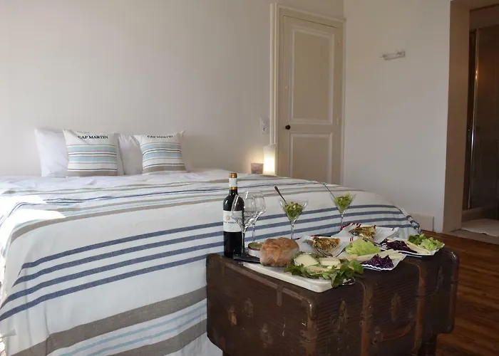 Ξενοδοχείο Le Baccara 3*